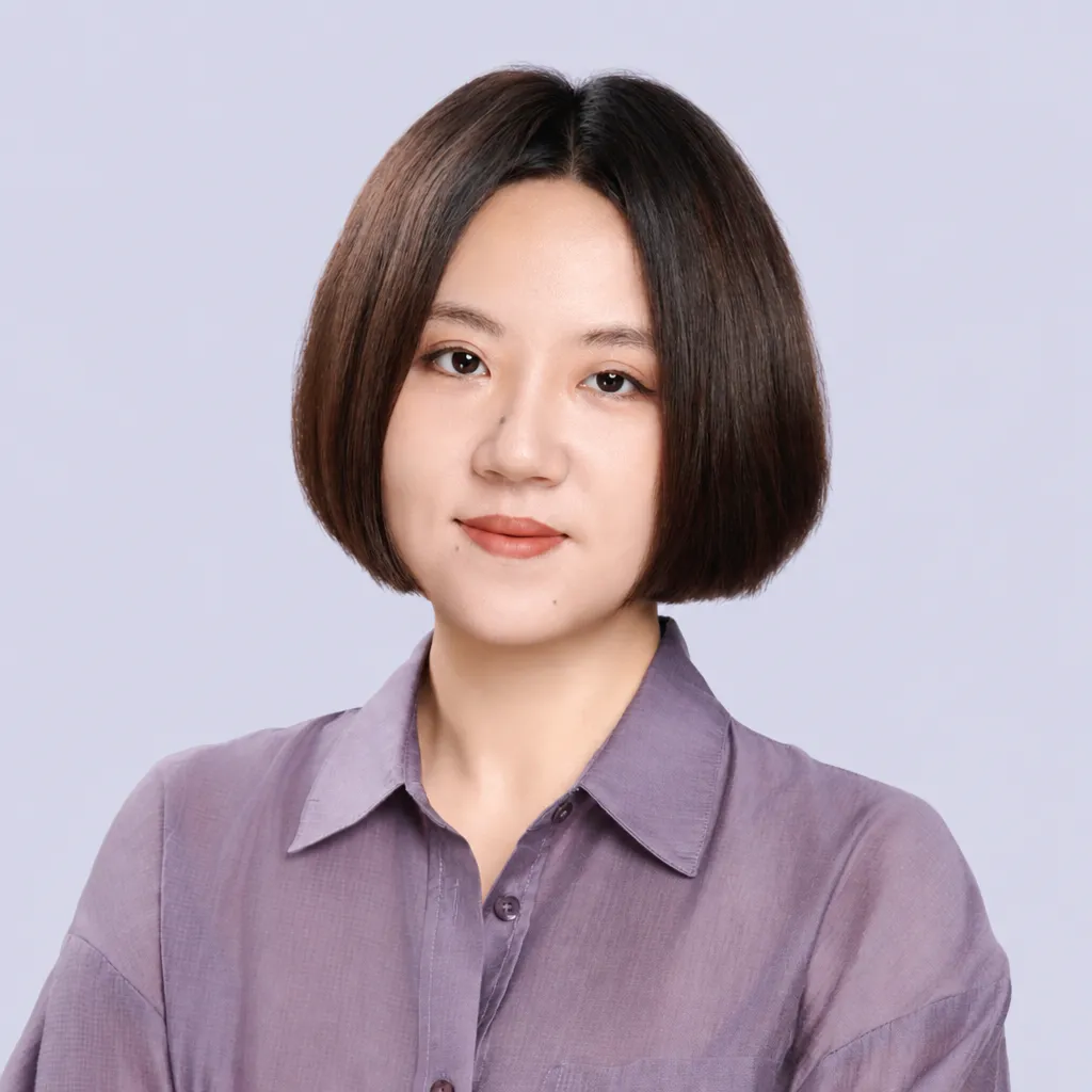 Portrait of Weiyi Wang